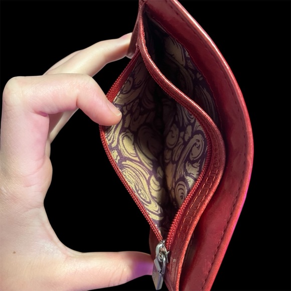 Hobo International Vintage Red Leather Wallet - Picture 4 of 5